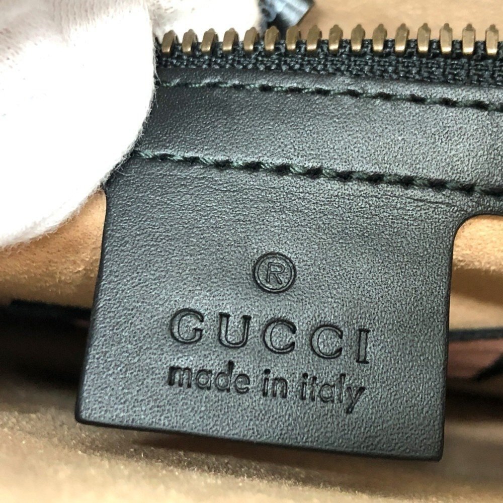 GUCCI Black Leather Shoulder Bag - Picture 16 of 16